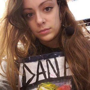 Meet your Posher, Dana